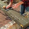כיצד לבנות מסך פרטיות למרפסת (DIY)