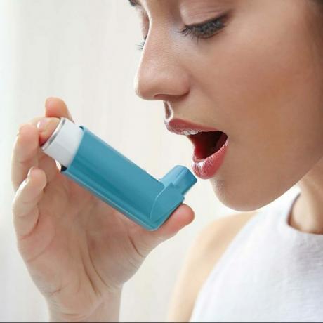 03 Astma Pelottavia tapoja, joilla takasi voi olla myrkyllinen 610002350 Africa Studio
