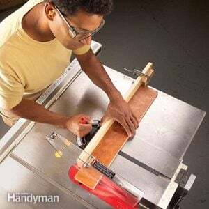 Cómo usar una sierra de mesa: corte transversal