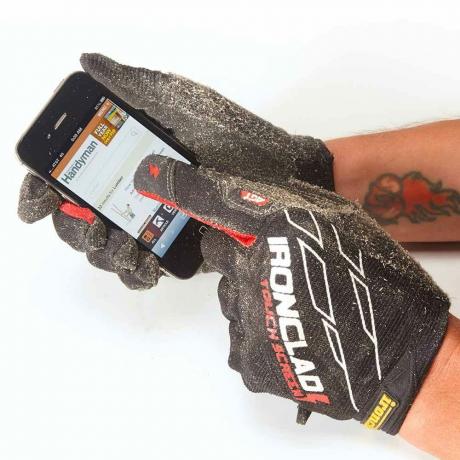 Sarung tangan dengan jari yang berfungsi pada layar sentuh | Kiat Pro Konstruksi