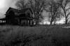 7 tecken på att ditt hus kan spökas, enligt paranormala experter