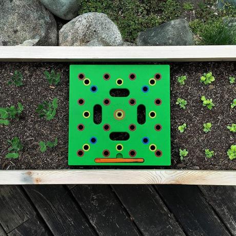Bahçıvan Tohumlama Meydanı İçin
