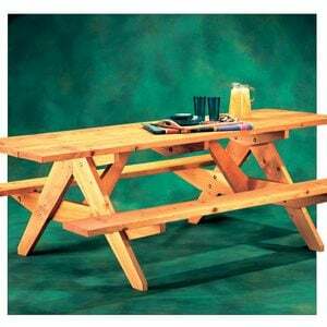 Een picknicktafel met A-frame bouwen