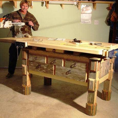 здрава пейка за дървообработване от спасен материал