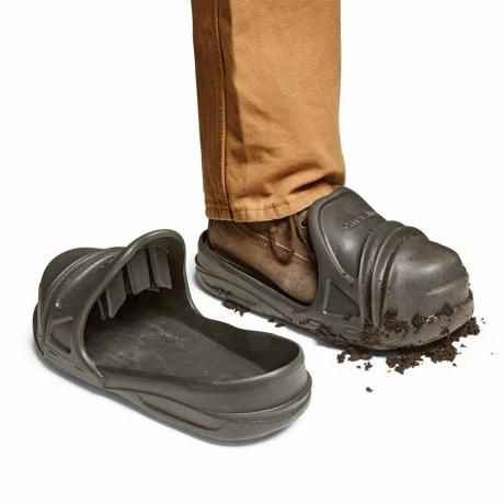 Literal, cei mai urâți papuci pe care îi vei vedea vreodată | Sfaturi pentru construcții Pro