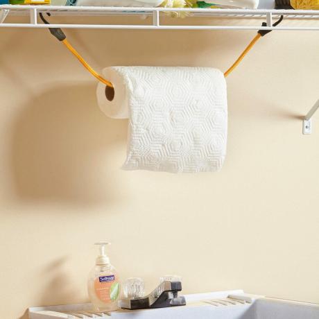 Suporte para toalha de papel embaixo da prateleira
