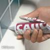 Hur man tätar ett badkar Surround (DIY)