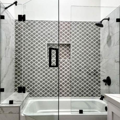 Pintu Ayun Enclosure Bathtub Shower Combo