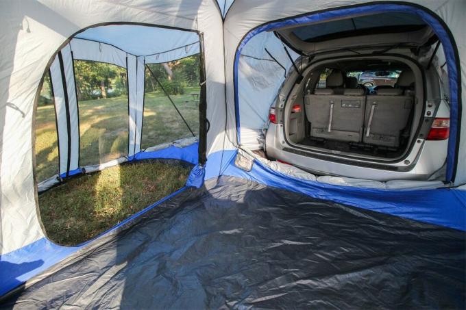 Аутомобилски шатор на вратима пртљажника