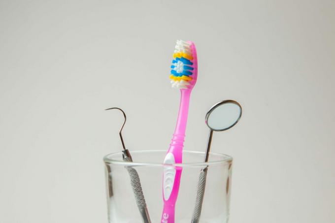 tandenborstelhouder tandheelkundige instrumenten