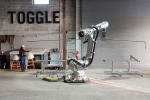 Mark Cuban invierte en un robot para atar barras de refuerzo