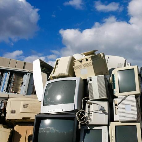 elektronisk avfall for resirkulering eller sikker avhending