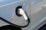 Czy samochody elektryczne wymagają wymiany oleju?