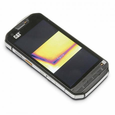 Smartphone cu imagistica termică