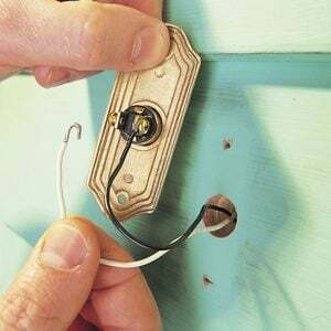 Поправите звоно на вратима: Поправите мртво или покварено звоно на вратима