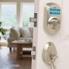 Uzlabojiet priekšējo durvju slēdzenes ar bezatslēgas durvju slēdzenēm (DIY)