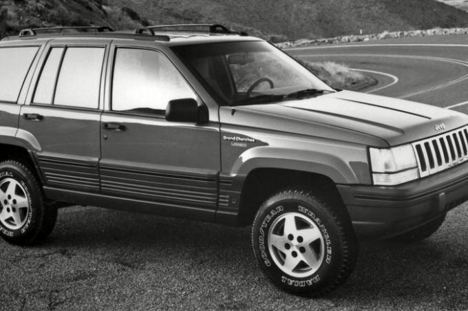 1993 Jeep Grand Cherokee Публичен изстрел