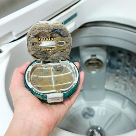 eine Waschmaschine reinigen