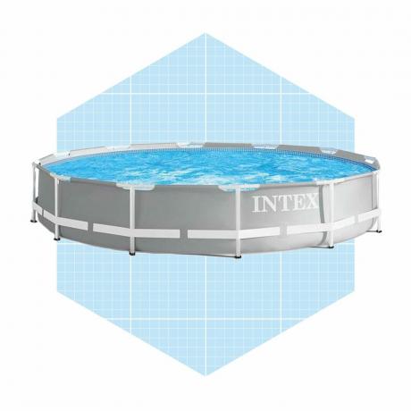 Круглый бассейн с металлическим каркасом