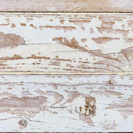 vložena konica predelanega lesa belo pranje