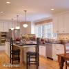 Verbouw uw keuken voor maximale opslag en licht (DIY)