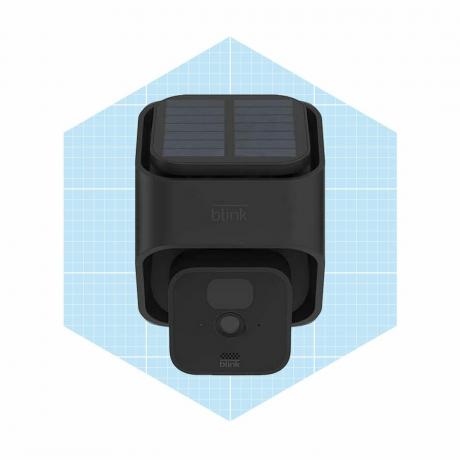 Blink Outdoor + حامل شحن لوحة شمسية - لاسلكي ، كاميرا مراقبة ذكية عالية الدقة Ecomm Amazon.com