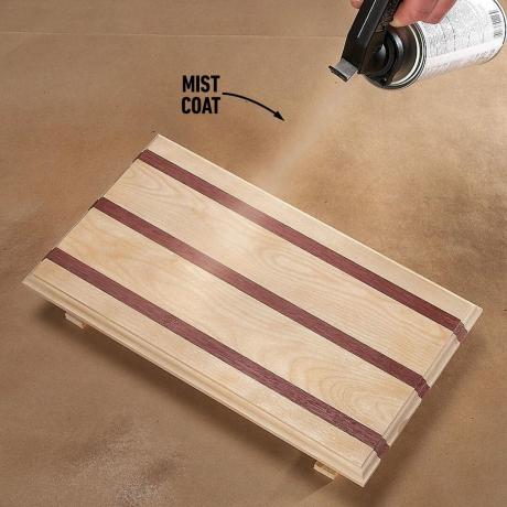 9 consigli per spruzzare la vernice sul legno. Sigilla le macchie scure e il legno esotico con uno strato nebulizzato
